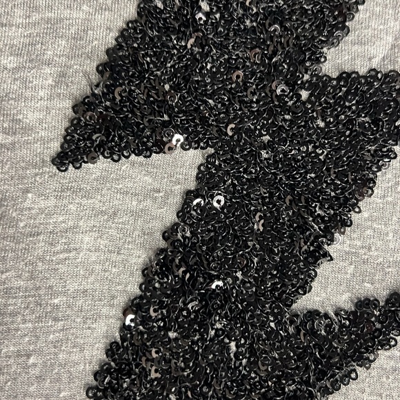 Small fitting grey design lab tee with sequins - Picture 3 of 5